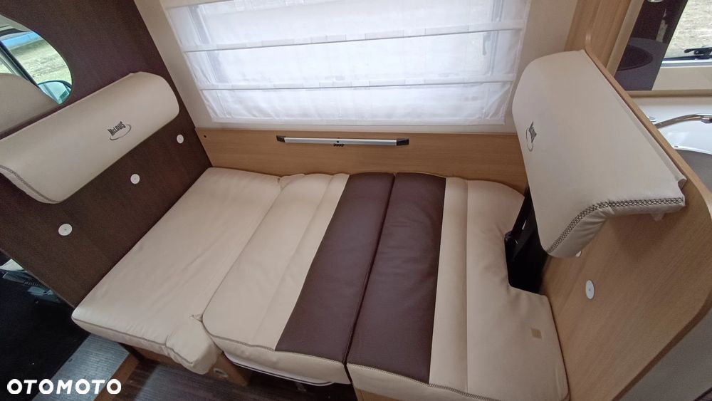 McLOUIS Model: Glamys 222 Wersja: Ducato 2.3 Mjet 35 L - 28
