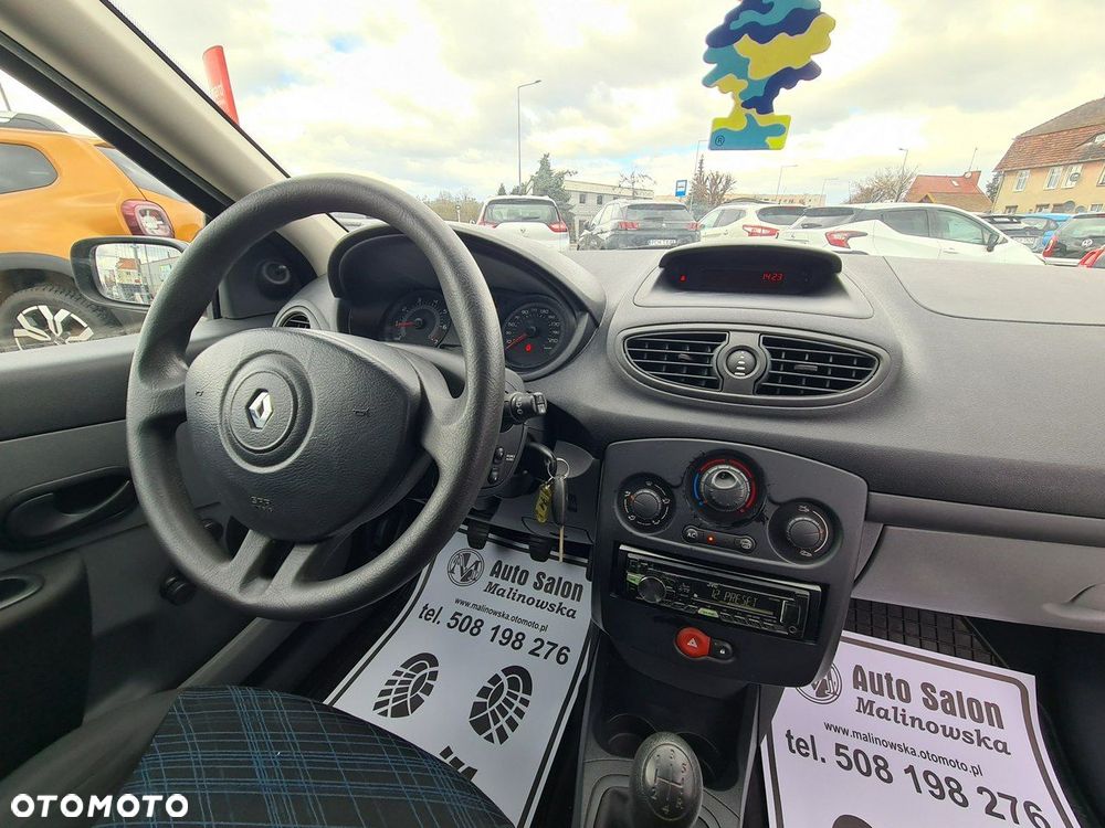 Renault Clio 1.2 16V Authentique - 14