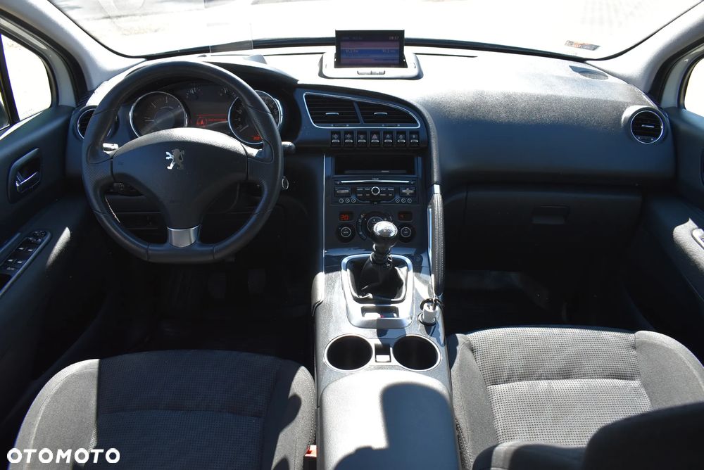 Peugeot 3008 2.0 HDi Allure - 11