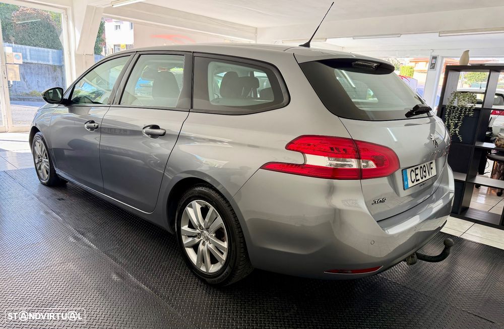 Peugeot 308 SW BlueHDi 120 EAT6 Stop & Start Allure - 10