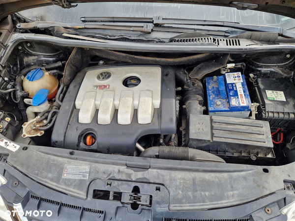 VW TOURAN I HIGHLINE 2003-2010 Silnik 2.0 TDI AZV 136KM/100kW  układ paliw