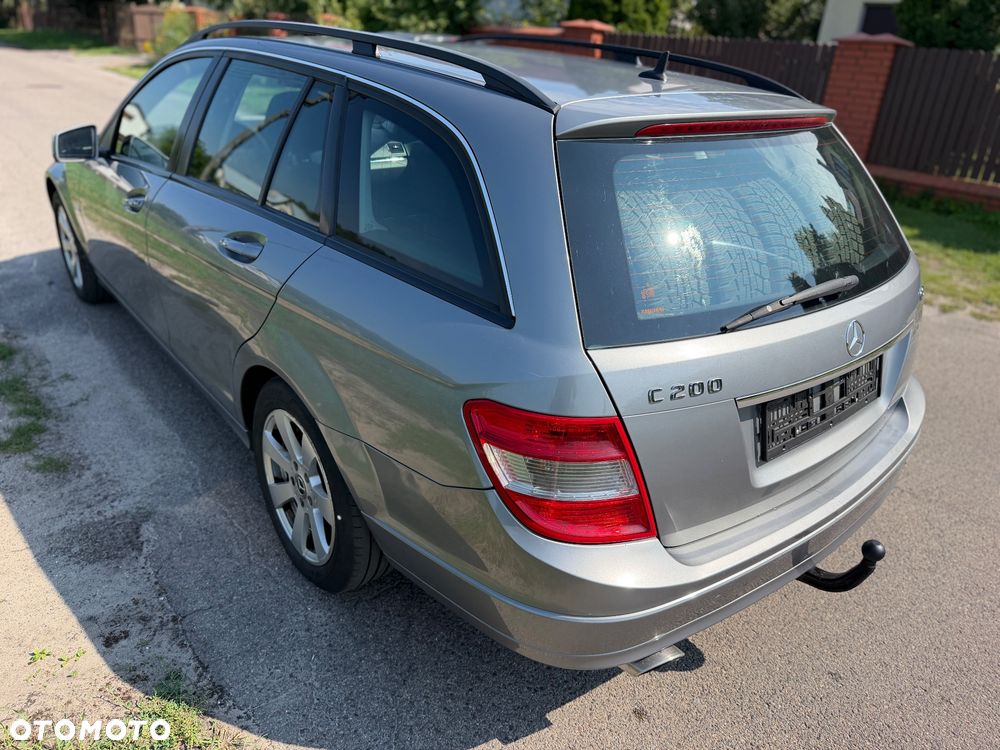 Mercedes-Benz Klasa C 200 (BlueEFFICIENCY) 7G-TRONIC Avantgarde - 7
