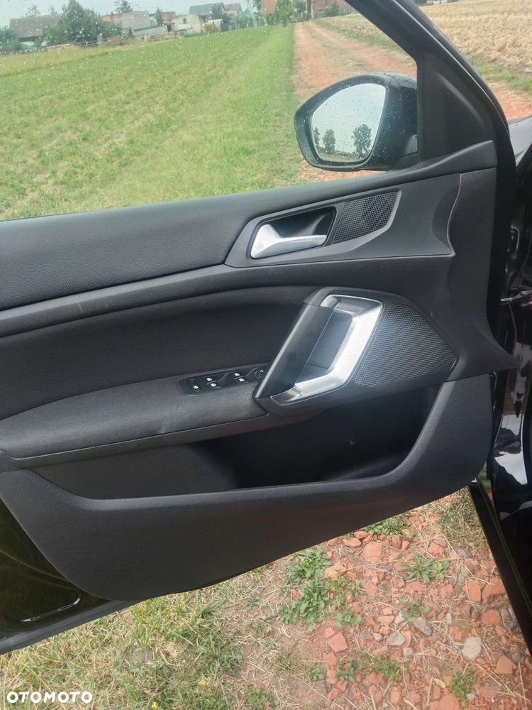 Peugeot 308 BlueHDi 130 Stop & Start Active - 16