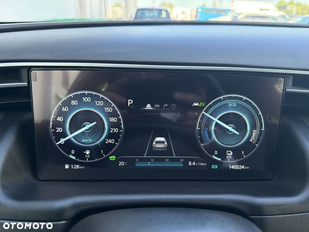Hyundai Tucson - 32