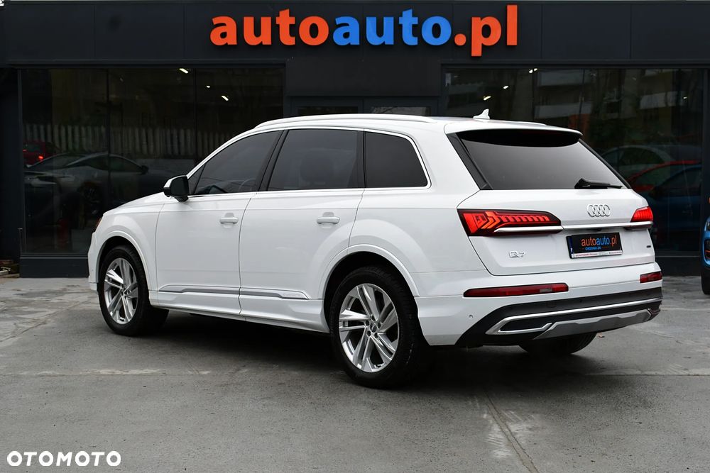 Audi Q7 55 TFSI quattro tiptronic S line - 26