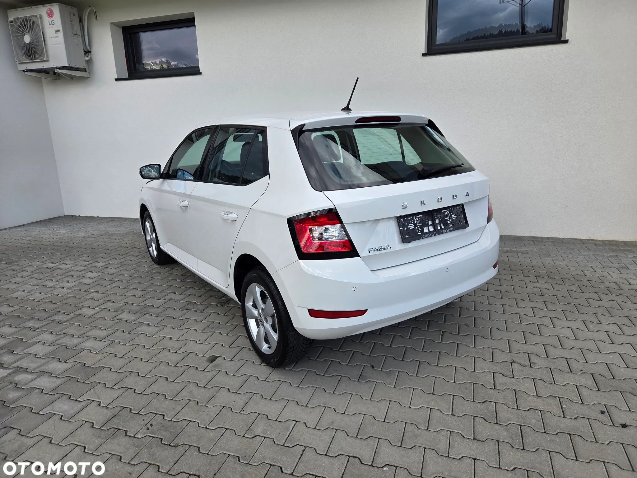 Skoda Fabia - 3