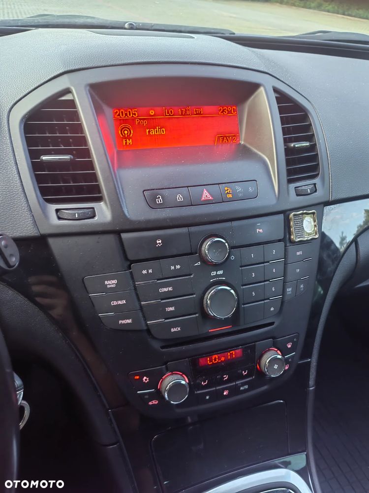 Opel Insignia - 22