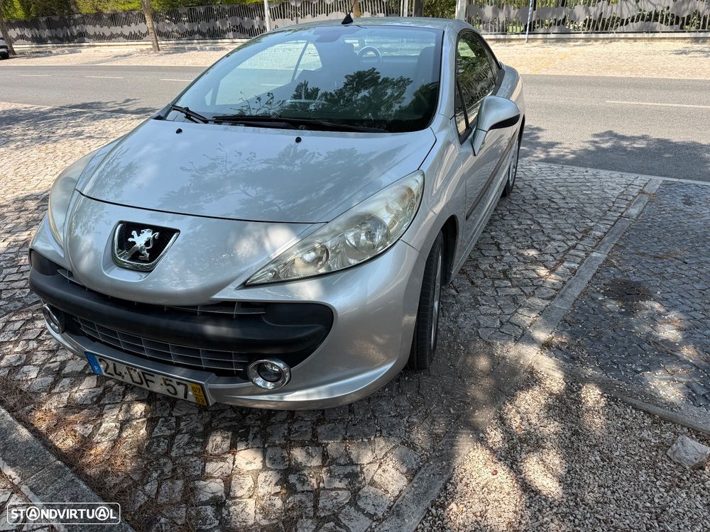 Peugeot 207 CC 1.6 HDi FAP Sport - 11
