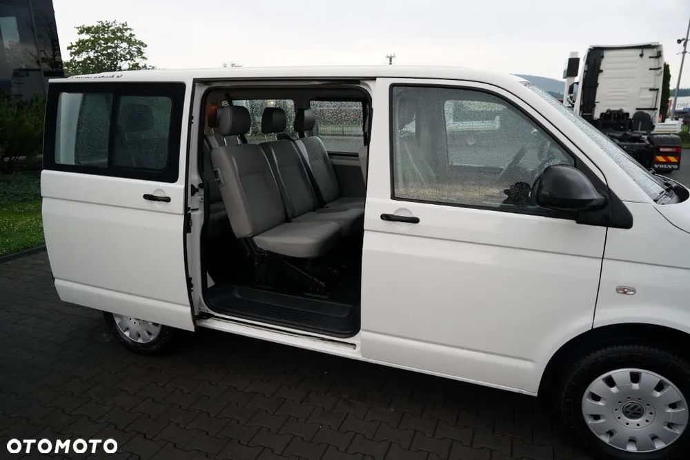 Volkswagen TRANSPORTER / T5 / BUS / 9 MIEJSC / SPROWADZONY - 31
