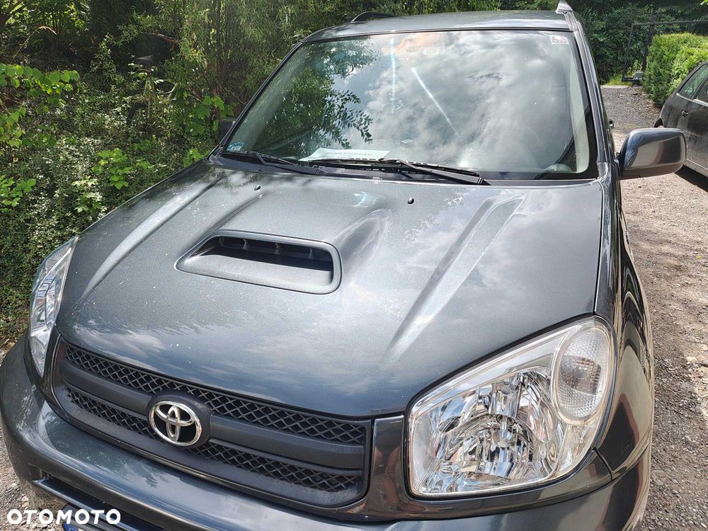 Toyota RAV4 - 2