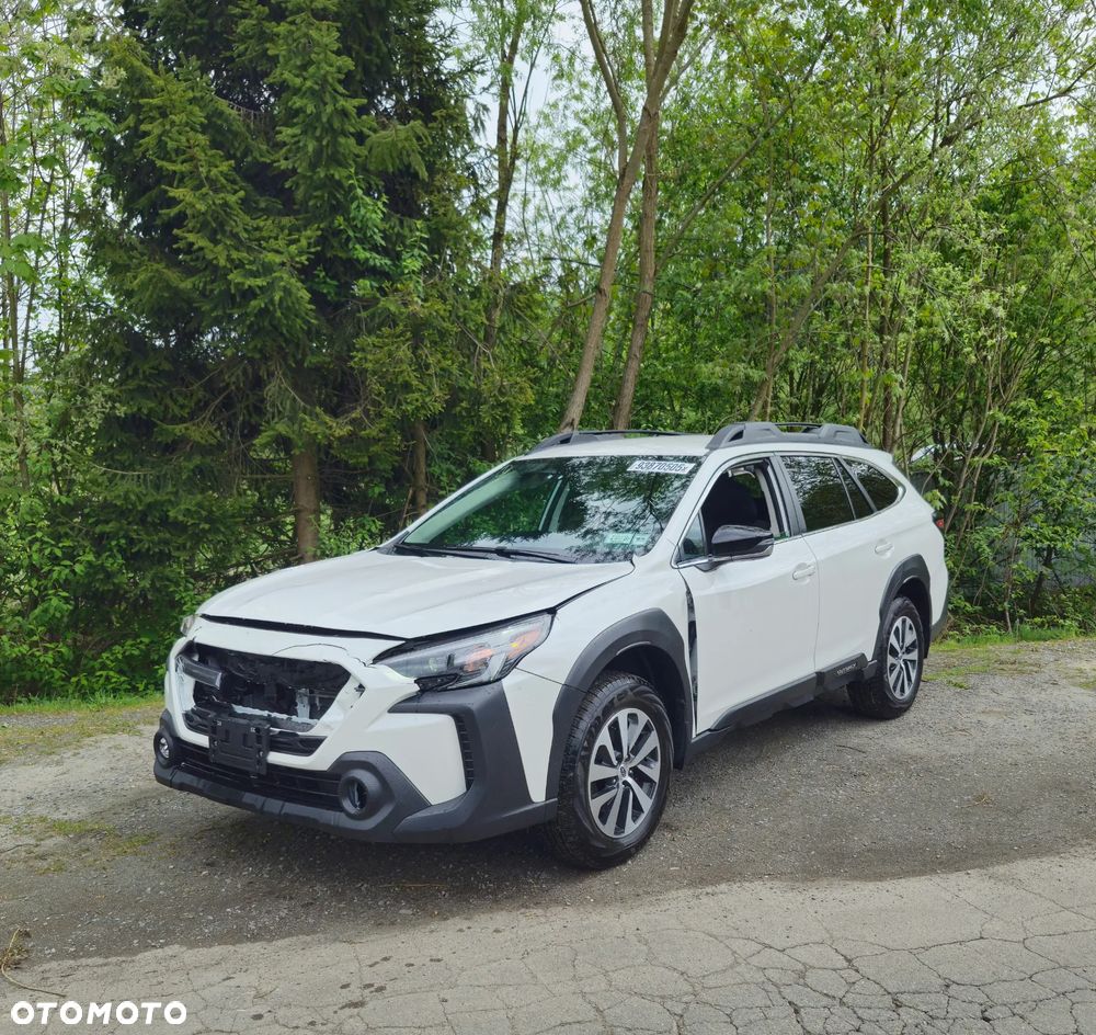 Subaru Outback - 3