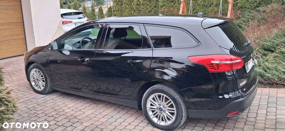 Ford Focus 1.5 TDCi Trend - 4