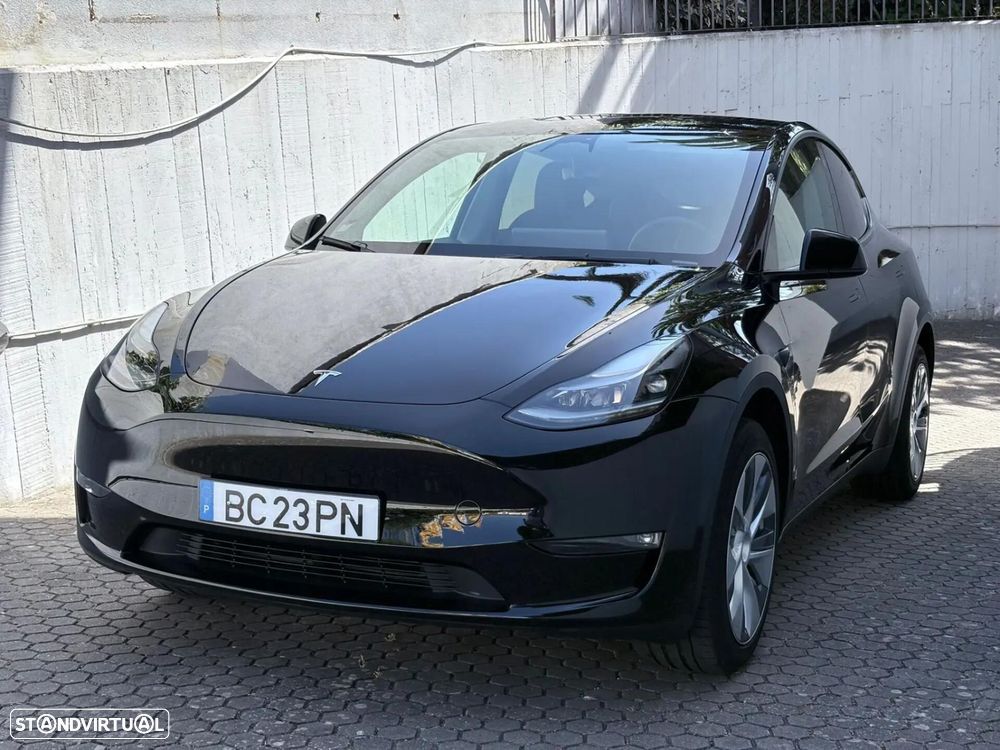 Tesla Model Y Long Range Tração Integral - 18