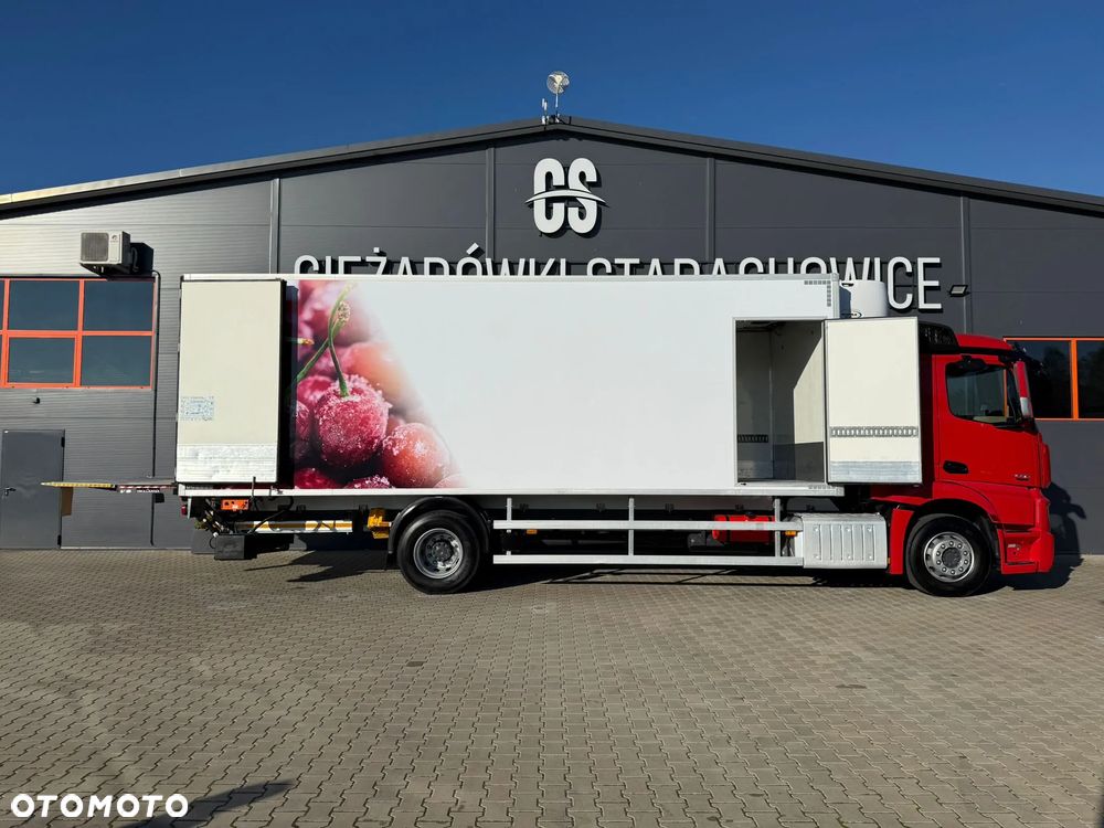 Mercedes-Benz Actros 1835 / E6 / chłodnia multitemperatura 19 Epal / NOWY MODEL ! / Sypialka - 16