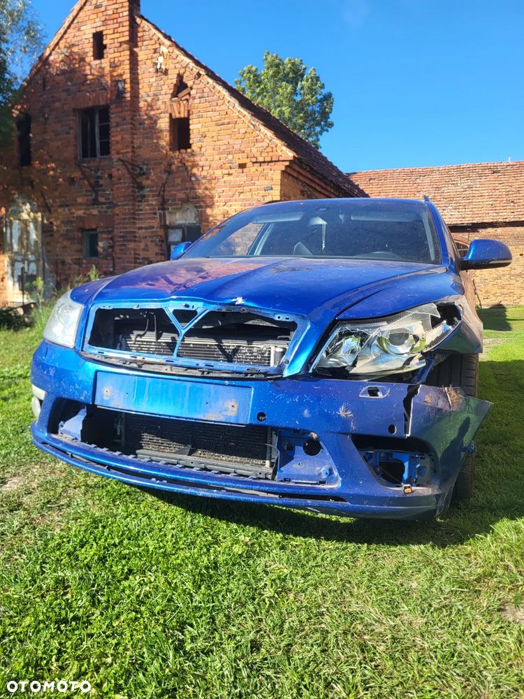 Skoda Octavia Combi 2.0 TDI DSG RS - 6