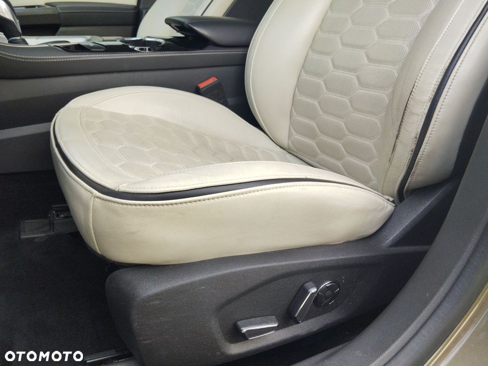Ford Mondeo Vignale 2.0 TDCi 4WD PowerShift - 12