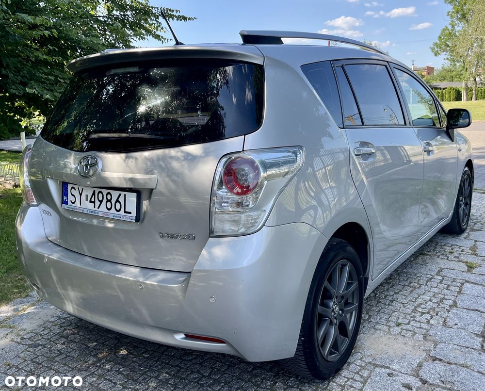 Toyota Verso - 4