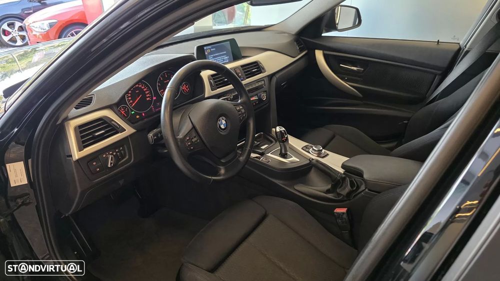BMW 318 d Touring Aut. Sport Line - 41