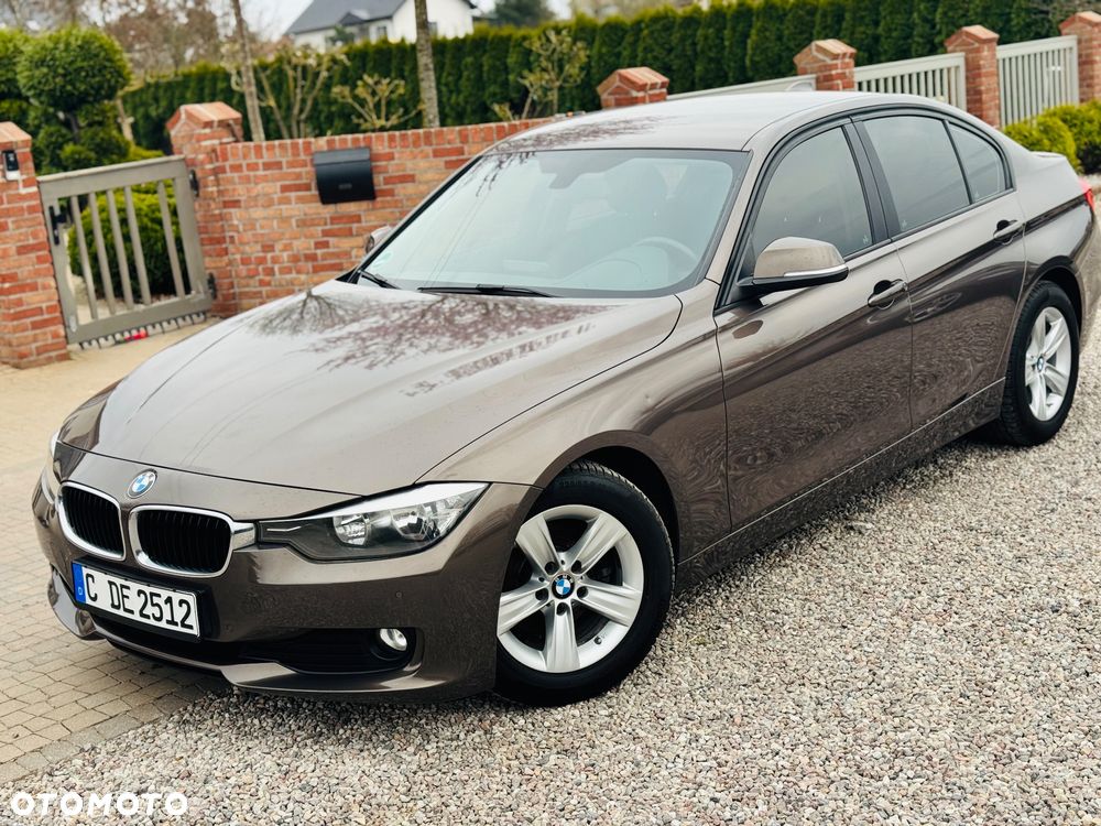 BMW Seria 3 316d DPF Edition Exclusive - 27