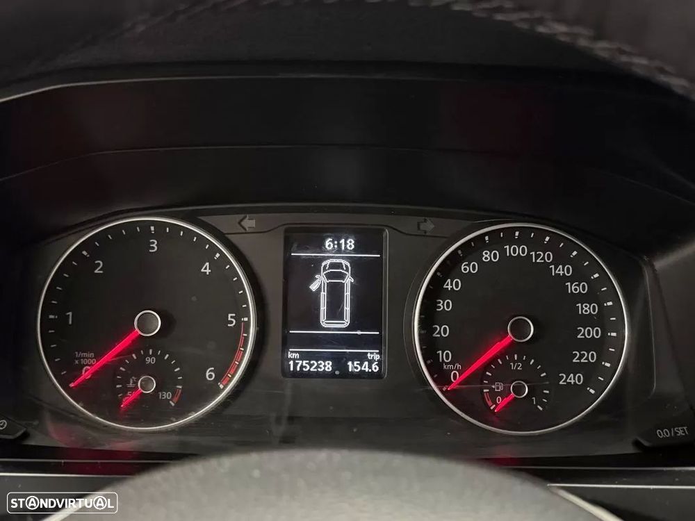 VW TRANSPORTER 2.0 TDI KASTEN / 3 LUGARES / IVA DEDUTIVEL - 10