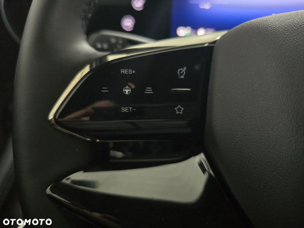 Omoda 9 1.5 Super Hybrid Exclusive AWD - 26
