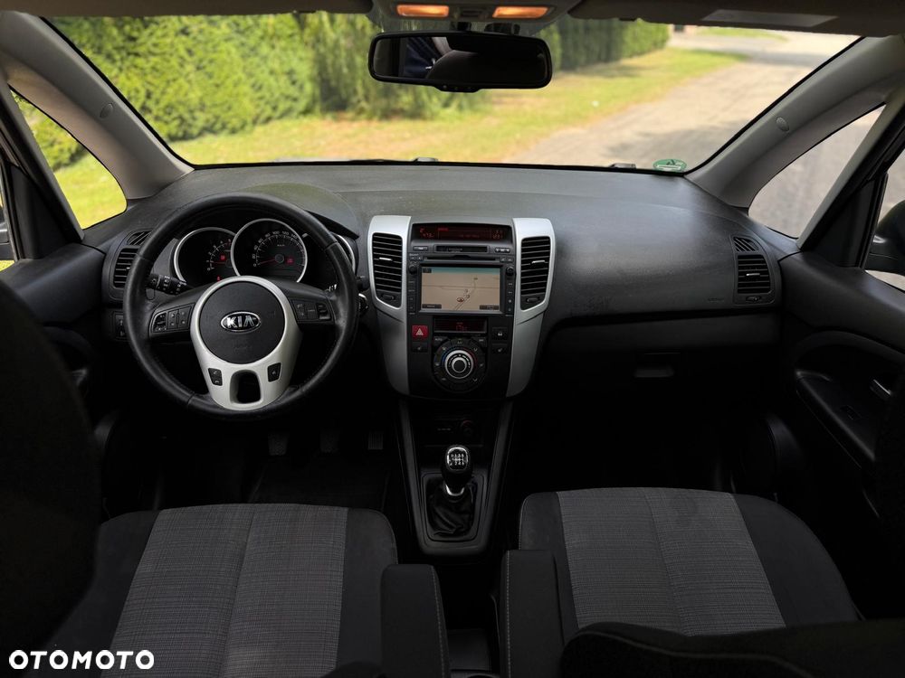 Kia Venga 1.6 CRDi 128 Fifa World Cup Edition - 12