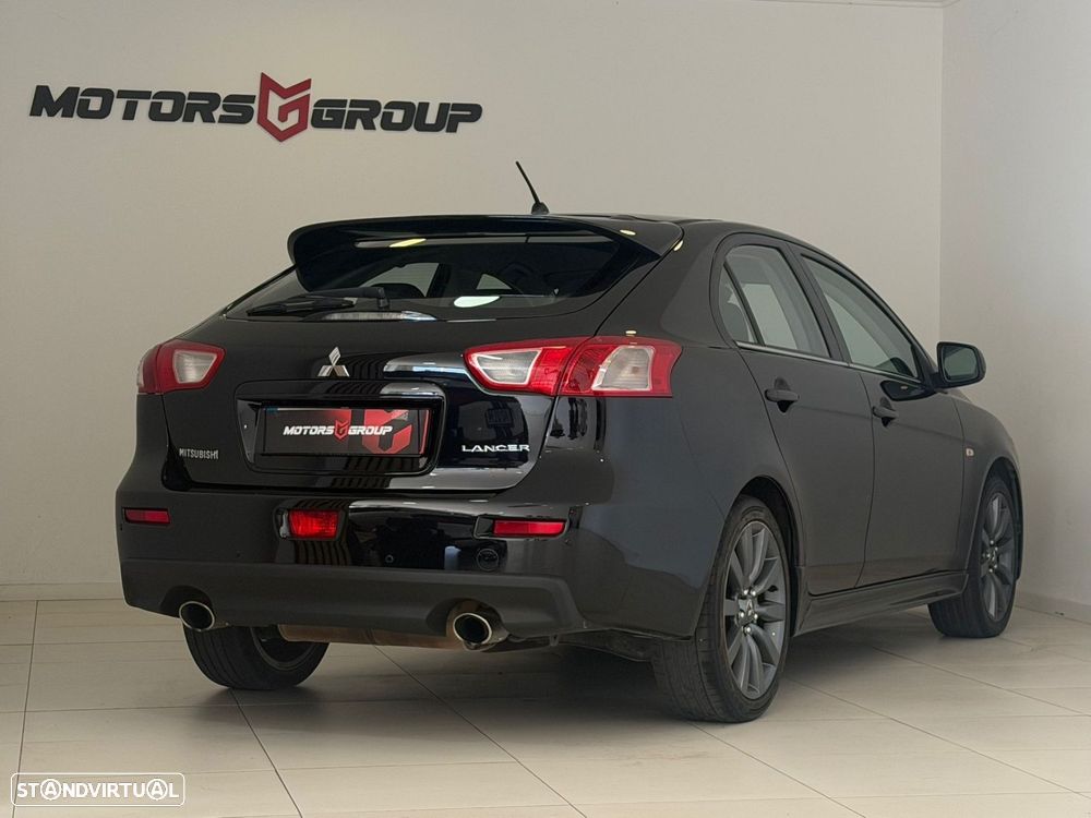 Mitsubishi Lancer - 18