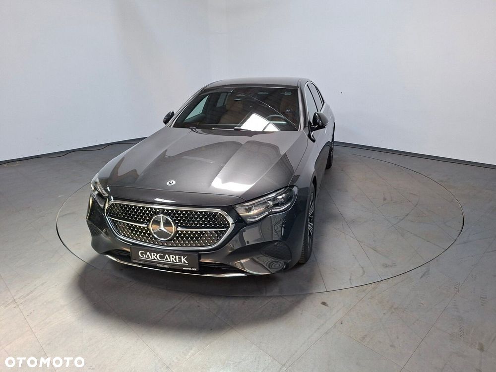 Mercedes-Benz Klasa E - 15
