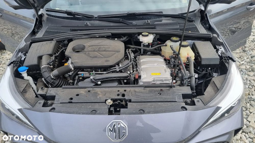 MG MG3 3 Hybrid+ Luxury - 32