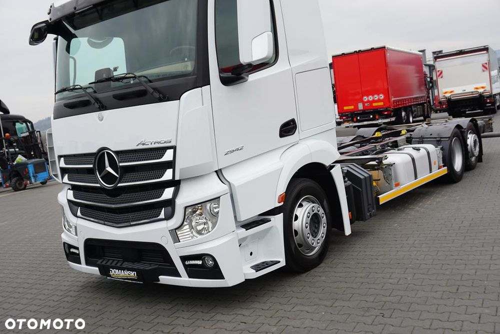 Mercedes-Benz ACTROS / 2542 / ACC / E 6 / BDF / MEGA / 7,82 M / RETARDER - 37