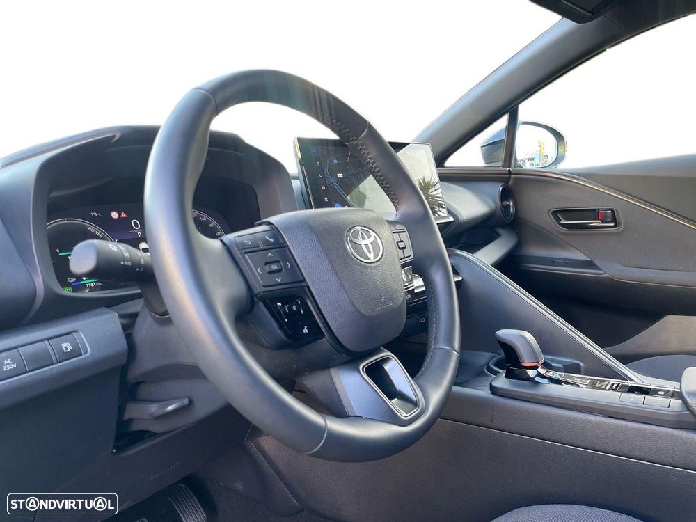 Toyota C-HR 2.0 HDF Plug-in Square Collection - 10