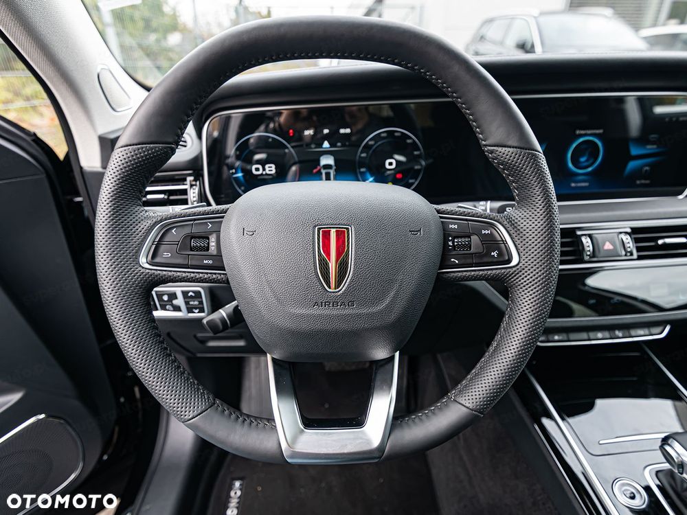 Hongqi HS5 2.0T AWD - 12
