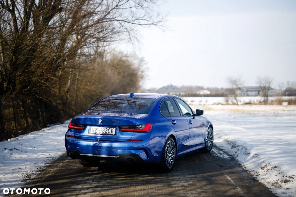 BMW Seria 3 318d M Sport Shadow - 3