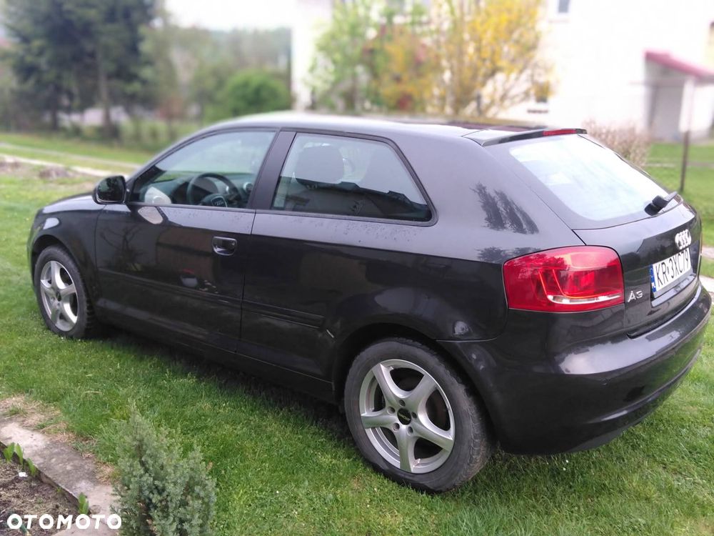 Audi A3 3-drzwiowe 1.6 TDI 99g DPF - 13