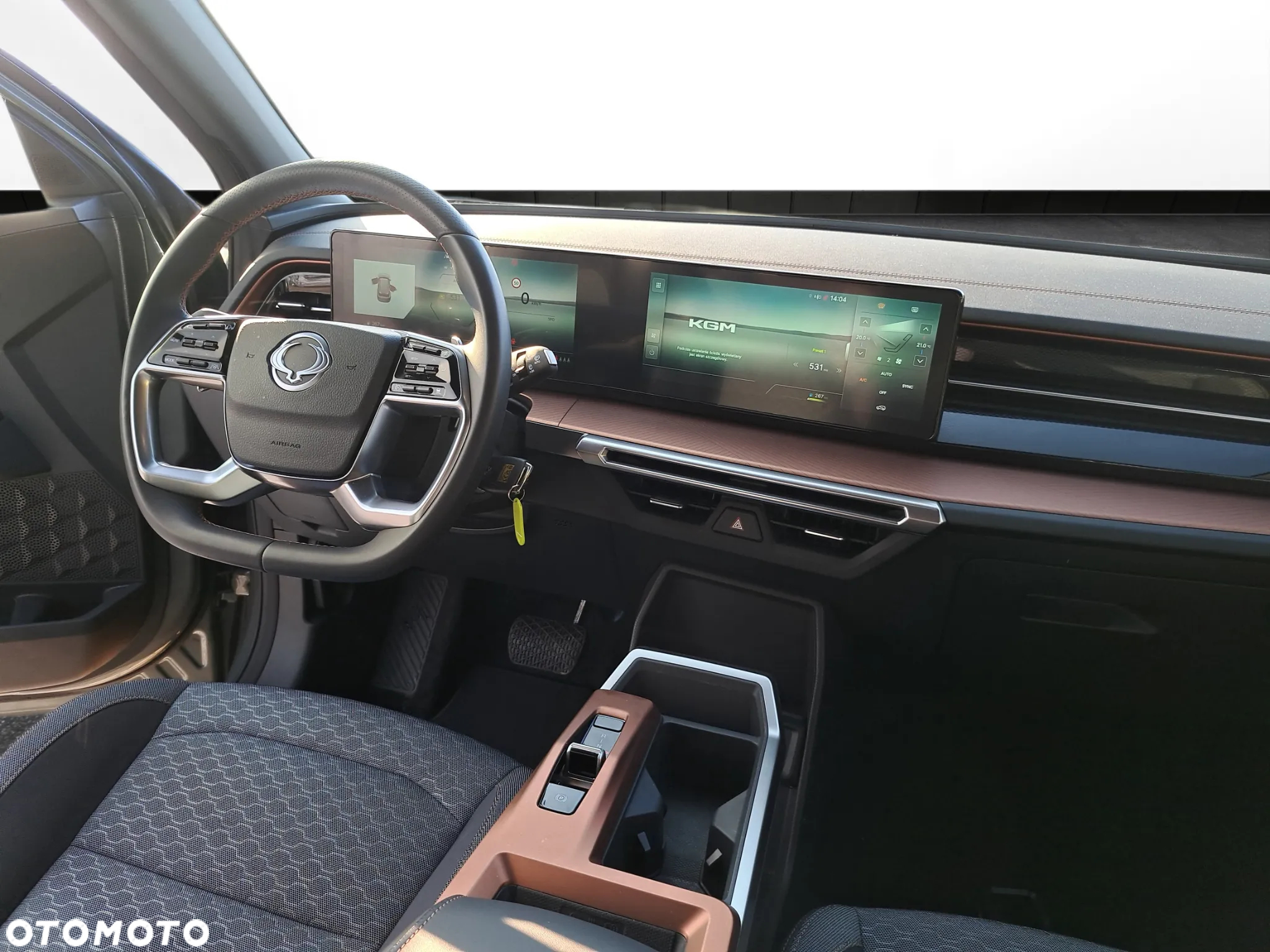 SsangYong/KGM Torres - 12