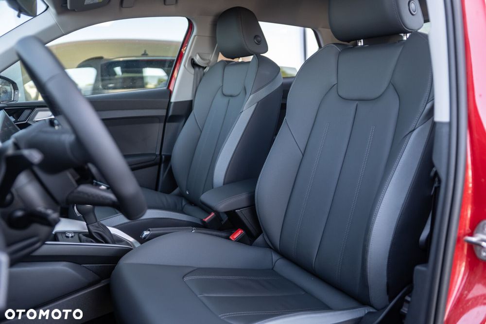 Audi A1 Sportback 40 TFSI S-Line S tronic - 9