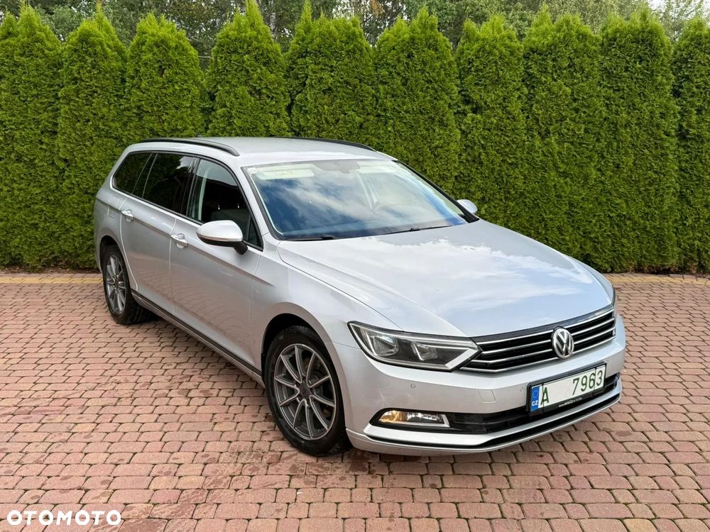 Volkswagen Passat 2.0 TDI SCR Trendline - 6