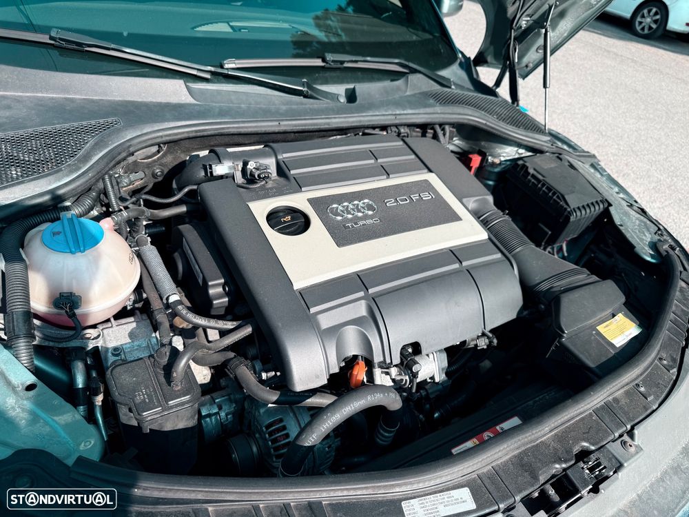 Audi TT Coupé quattro Sport - 26