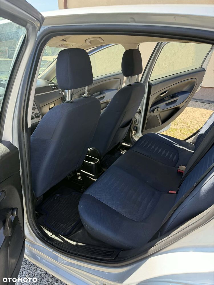 Fiat Grande Punto 1.3 Multijet 16V Active - 10