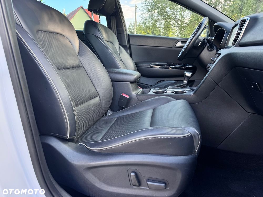 Kia Sportage 1.6 T-GDI AWD DCT GT LINE - 12