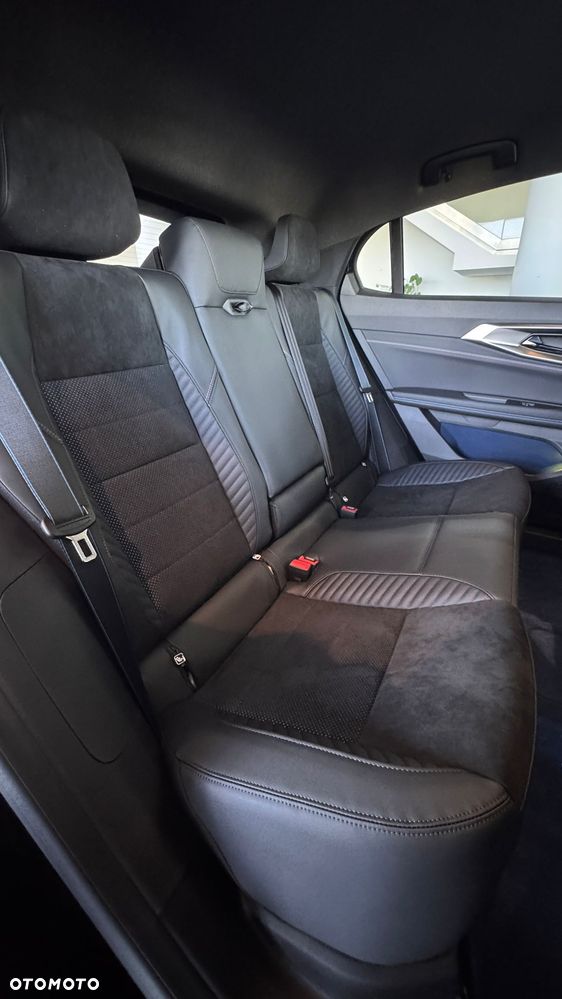 Renault Rafale 1.2 E-Tech PHEV 4x4 300 esprit Alpine MMT - 18