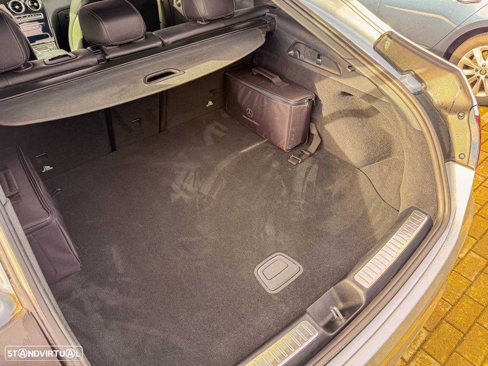 Mercedes-Benz GLC 300 de Coupe 4Matic 9G-TRONIC AMG Line - 9