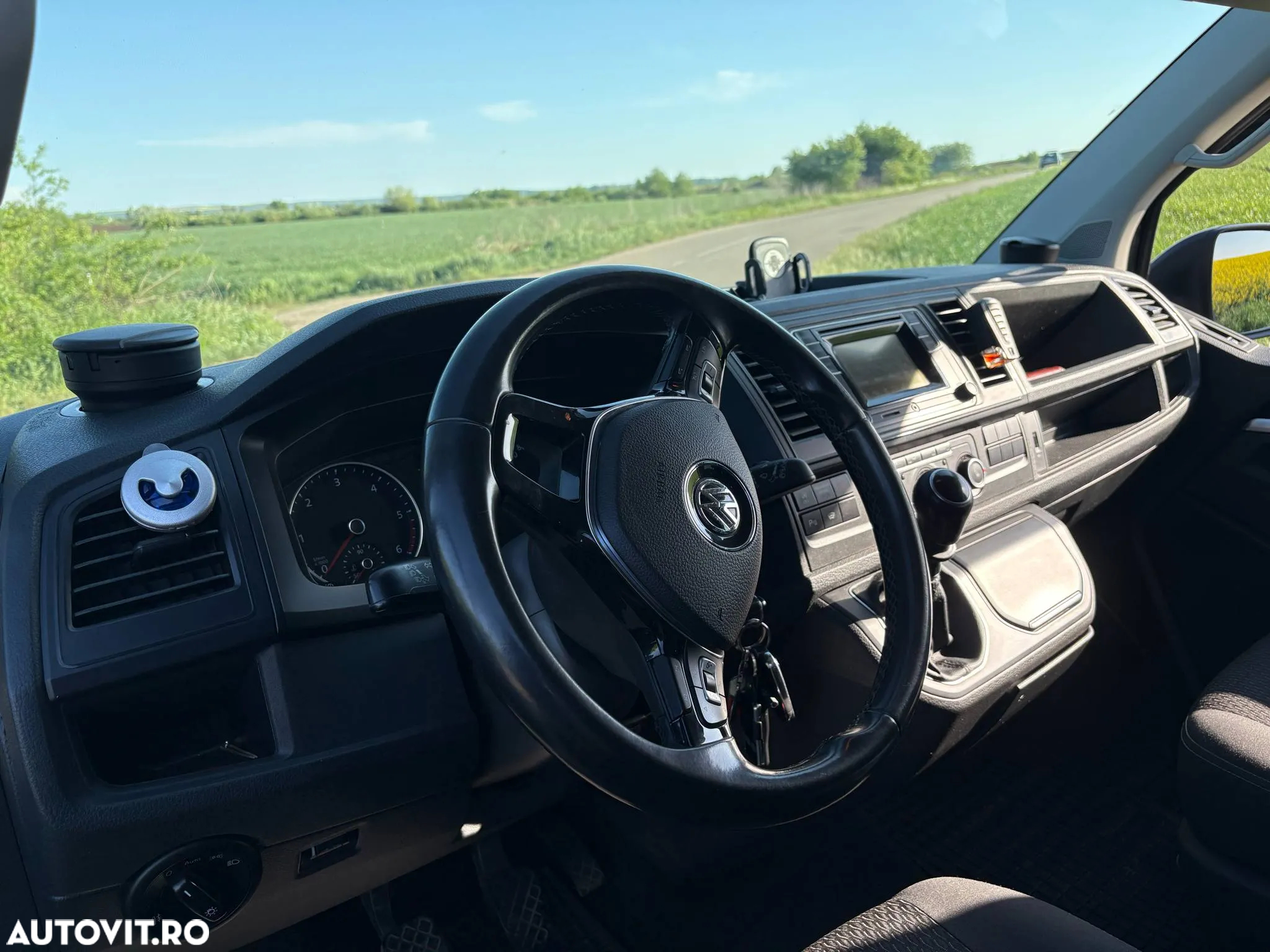 Volkswagen Multivan - 3