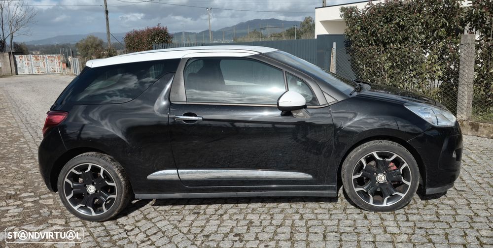 Citroën DS3 1.6 e-HDi Graphic Art - 15