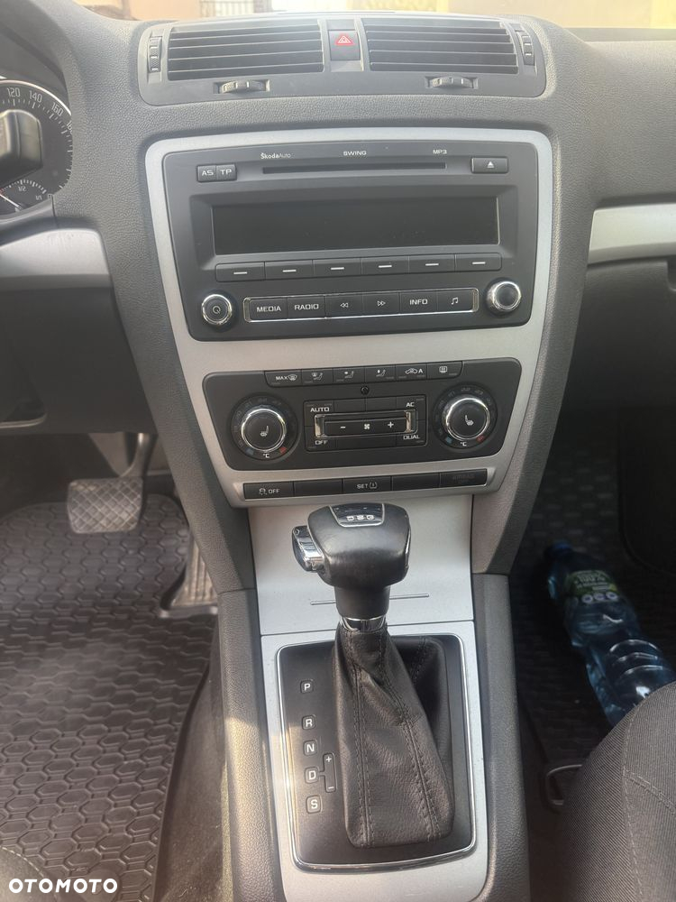 Skoda Octavia 1.4 TSI Family DSG - 16