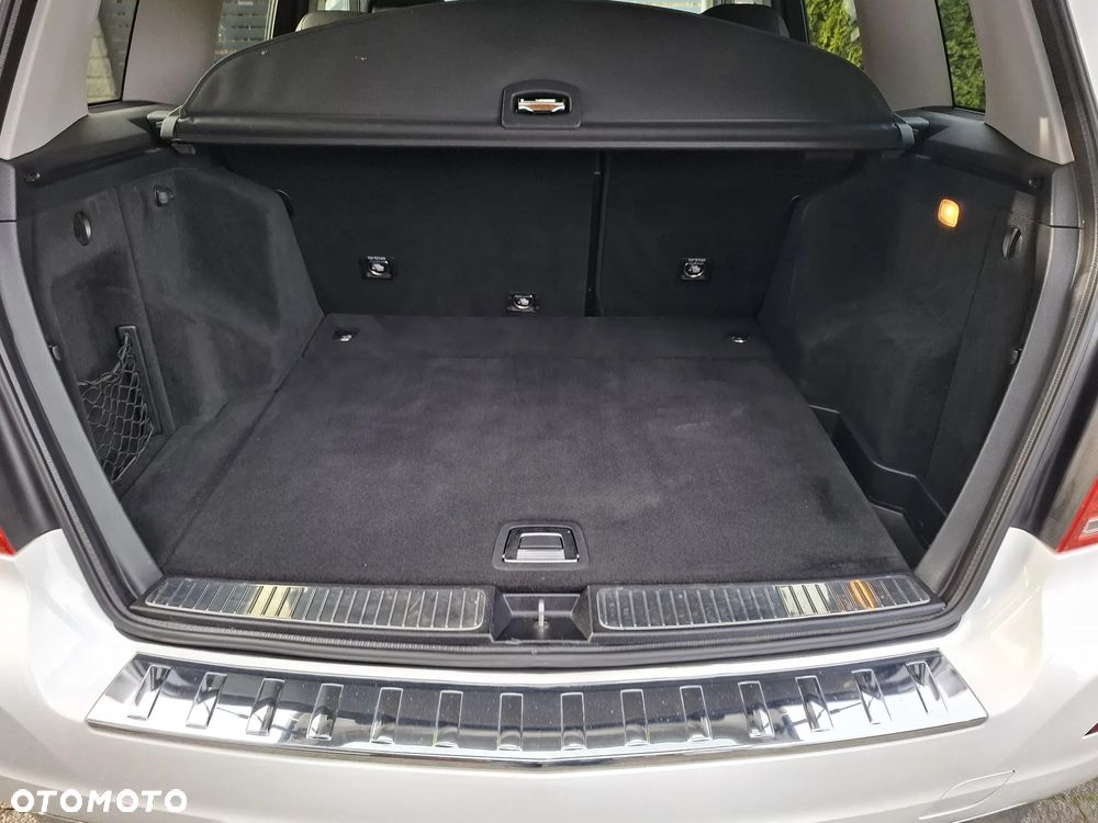 Mercedes-Benz GLK - 18