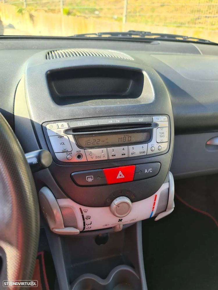 Peugeot 107 1.0 Trendy - 5