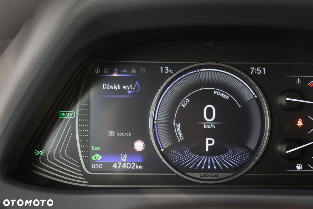 Lexus UX 250h GPF F Sport Design 2WD - 8