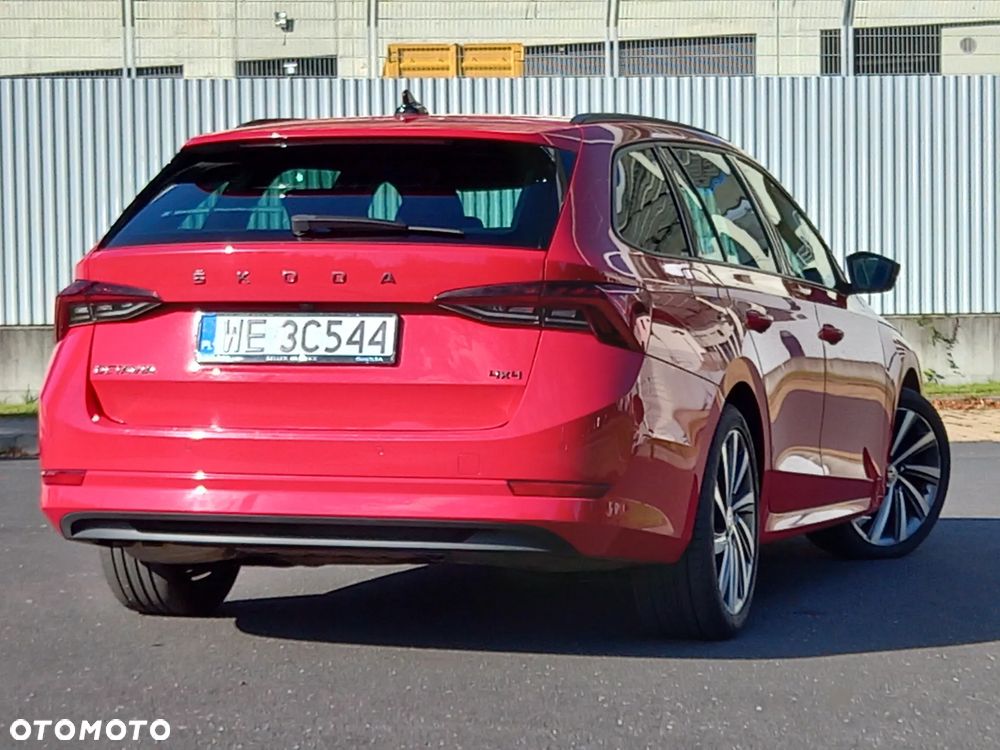 Skoda Octavia 2.0 TDI 4x4 Sportline DSG - 2