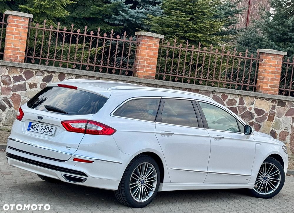 Ford Mondeo Vignale 2.0 TDCi 4WD PowerShift - 11
